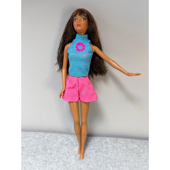 1999 Mattel Barbie Doll with Blue Top & Pink Flower Shorts - Picture 1 of 6